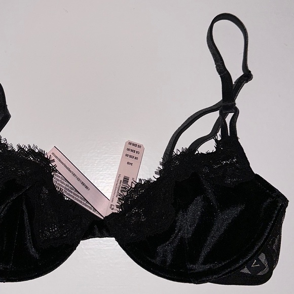 34B Black Velvet & Lace Bra - Picture 1 of 4